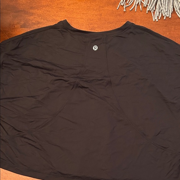 Black Lululemon Long Sleeve - Picture 3 of 4